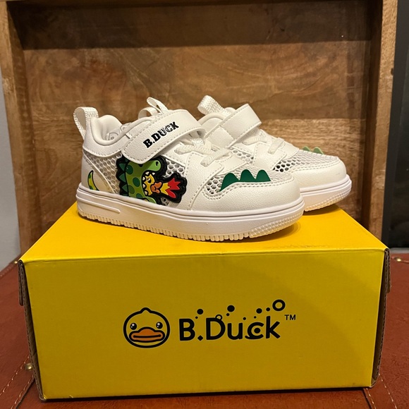 B. Duck Toddler Sneakers, Dragon/Duck, Size 10, New In Box, Adorable! - Picture 2 of 7